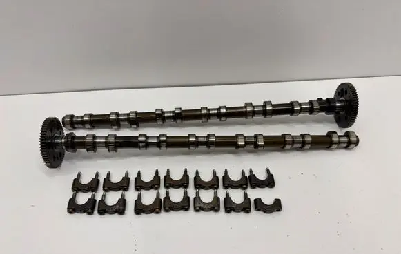 BMW 5 E60 E61 Camshaft 7791579
