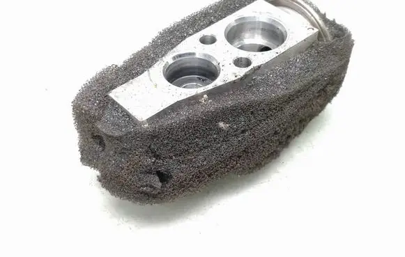 Mazda 6 Air conditioning (A/C) expansion valve 