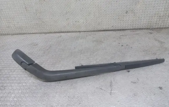 Toyota Auris 150 Rear wiper blade 