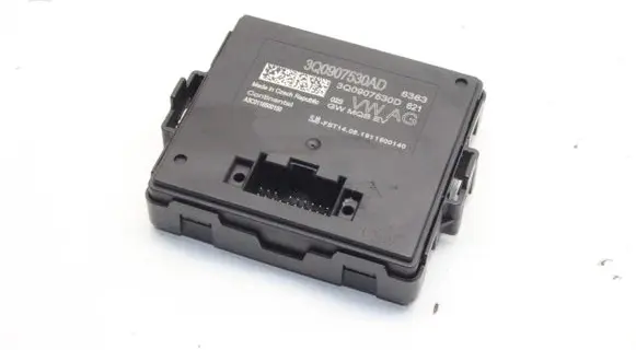 Volkswagen Golf VII Gateway control module 3Q0907530AD
