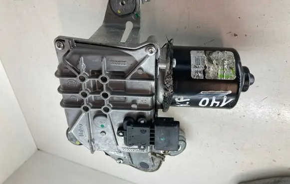 Citroen DS5 Wiper motor 9687343880