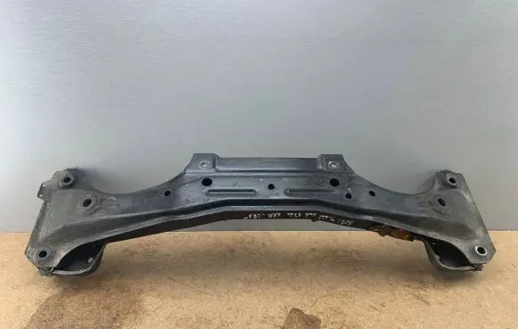 BMW 3 E46 Rear subframe 31111096902 1096902 31111096019