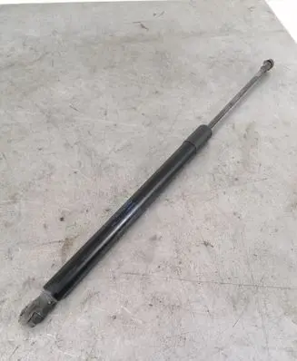 Volkswagen Golf VII Tailgate/trunk strut/damper 5G6827550C
