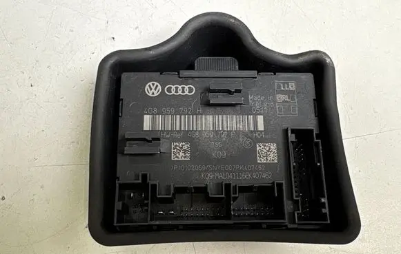 Audi A7 S7 4G Door control unit/module 4G8959792H