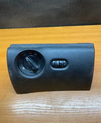 Volkswagen PASSAT B5 Headlight level height control switch 1841928