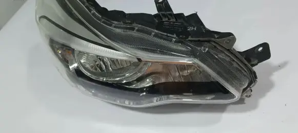 Subaru Impreza IV Headlight/headlamp H7866J