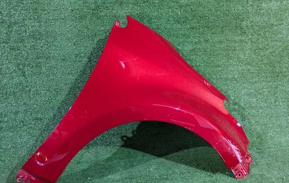 Toyota Yaris XP210 Fender 