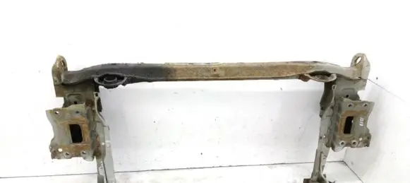 Toyota Avensis T250 Radiator support slam panel
