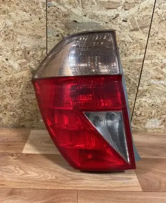 Honda FR-V Rear/tail lights 0927 4991