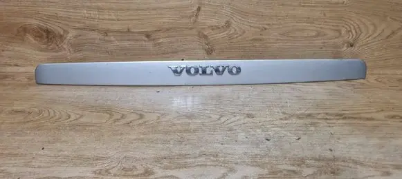 Volvo V50 Number plate light