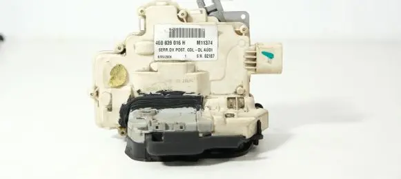 Audi A8 S8 D3 4E Rear door lock 4E0839016H