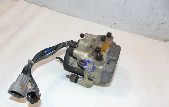 Nissan Primera ABS Pump 476003J325 0265214202 476003J300