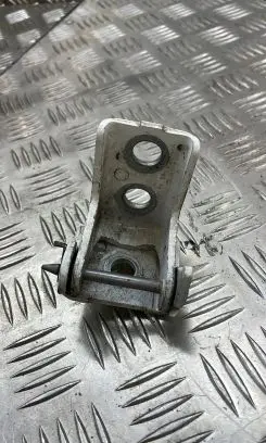 Citroen C4 Grand Picasso Rear door lower hinge