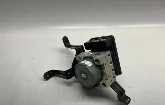 Ford Mustang VI ABS Pump GR3C2C405BC