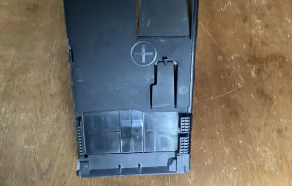 Peugeot 308 Battery box tray 