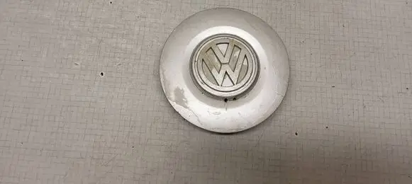 Volkswagen Golf III Original wheel cap 1H0601149A