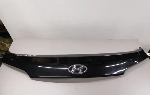 Hyundai ix35 Trunk door license plate light bar 