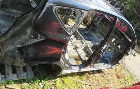 Nissan Note (E12) Rear quarter panel KRIS46786