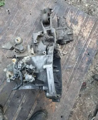 Honda HR-V Manual 5 speed gearbox