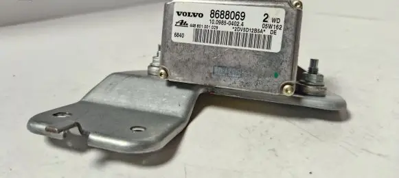 Volvo V70 ESP acceleration yaw rate sensor 8688069 10098504024 448801001029