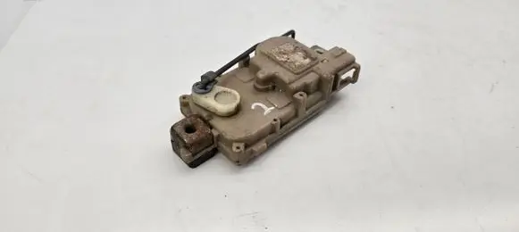 Nissan Patrol Y60 Rear lock motor 