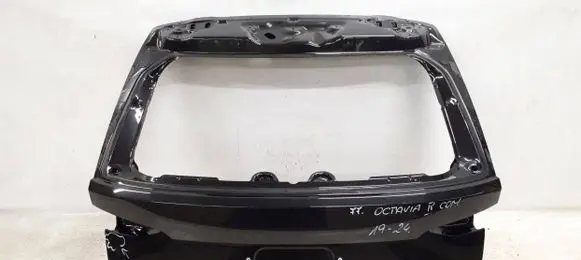 Skoda Octavia Mk4 Tailgate/trunk/boot lid 5E7872023