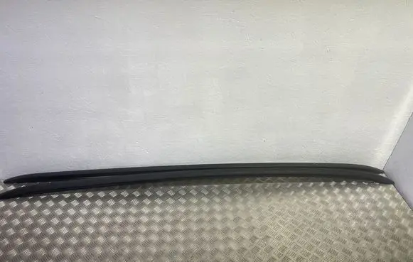 Roof bar rail