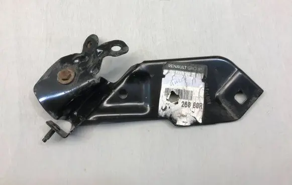 Renault Captur Fender mounting bracket 620428853A