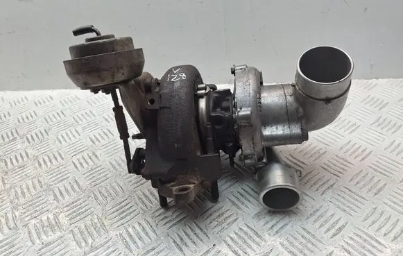 Toyota Corolla Verso AR10 Turbo 172010R020 0605160027
