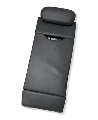 Porsche Macan (95B) Rear seat 95HIS00010