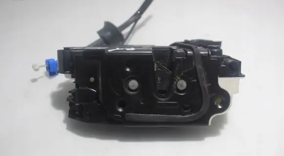 Seat Leon (5F) Rear door lock 5K4839016Q