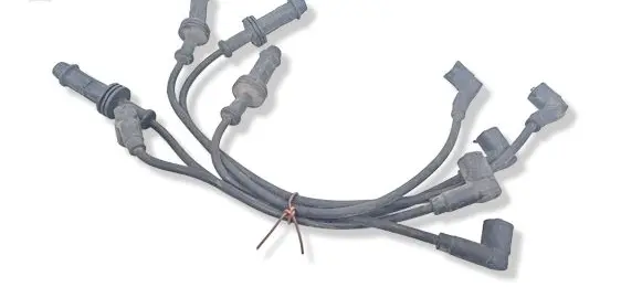 Audi A4 S4 B5 8D Ignition plug leads 