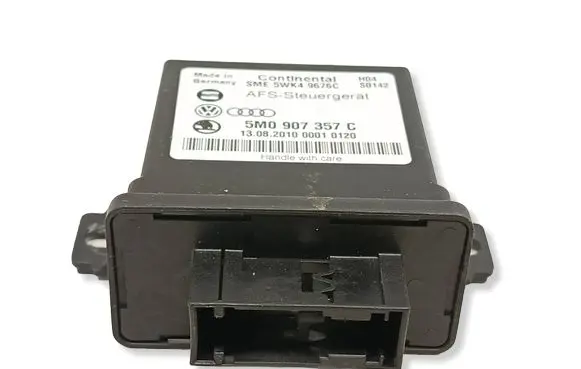 Volkswagen Golf VI Light module LCM 5M0907357C 5WK49676C 1308201000010120