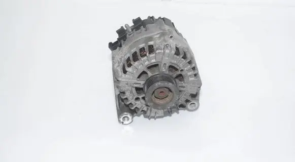 BMW 5 F10 F11 Generator/alternator 8515754 12318515754 8516094