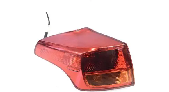 Toyota RAV 4 (XA40) Rear/tail lights 13669
