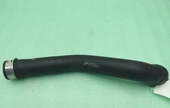 Porsche Panamera (970) Engine coolant pipe/hose 97010650201