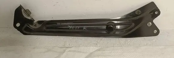 Radiator support slam panel bracket