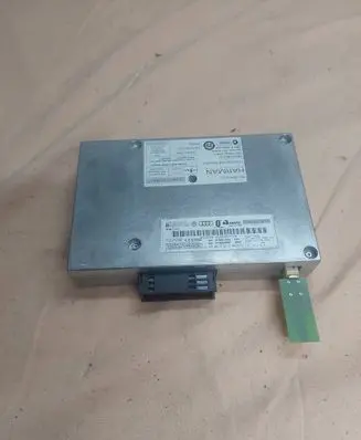 Audi A4 S4 B8 8K Bluetooth control unit module 8T0862335E 8T0862335F 0D5624777
