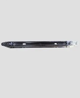 Citroen C4 I Picasso Bottom radiator support slam panel D04S31