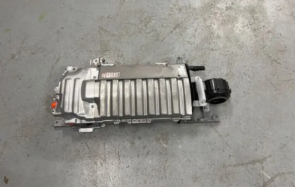 Toyota C-HR II Hybrid / electric car battery G928012030