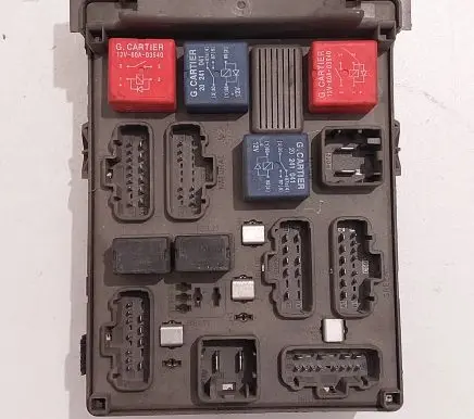 Renault Laguna II Fuse module 8200004201 518095401 8200148809