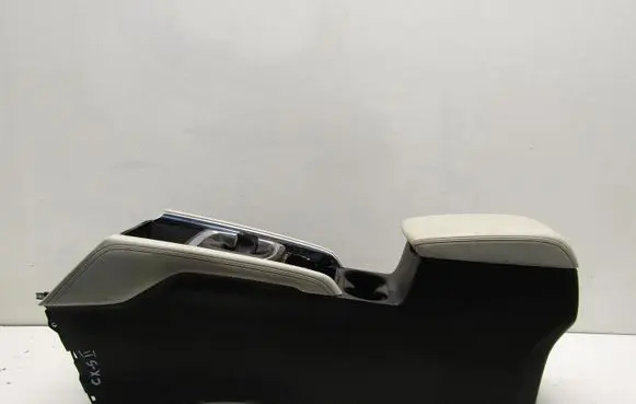 Mazda CX-5 II Center console K12364424
