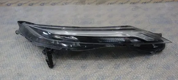 Nissan Juke II F16 Headlight/headlamp 90170975