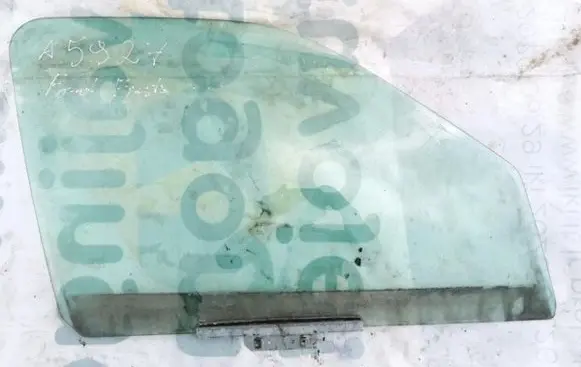 Ford Fiesta Front door window glass four-door