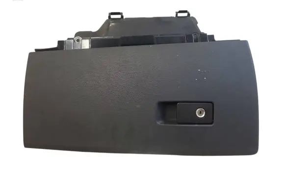 Volvo V70 Glove box 31305492