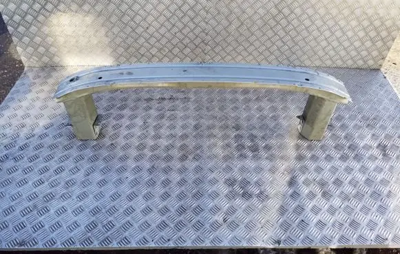 Opel Ampera Front bumper cross member 22762712