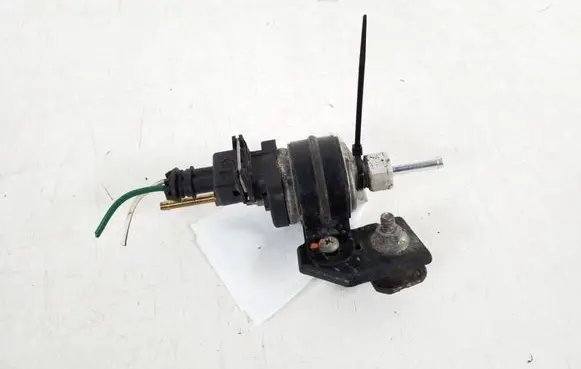 Toyota RAV 4 (XA30) Webasto auxiliary heater fuel pump 