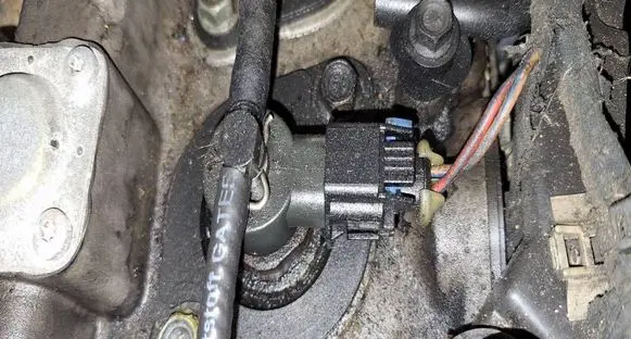 Opel Astra H Fuel injector 0445110175