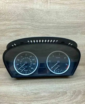 BMW 5 E60 E61 Speedometer (instrument cluster) 6944127 110080213