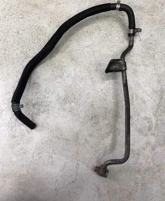 Coolant pipe/hose